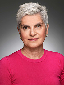 Irena Hásová - Diretora de Compras